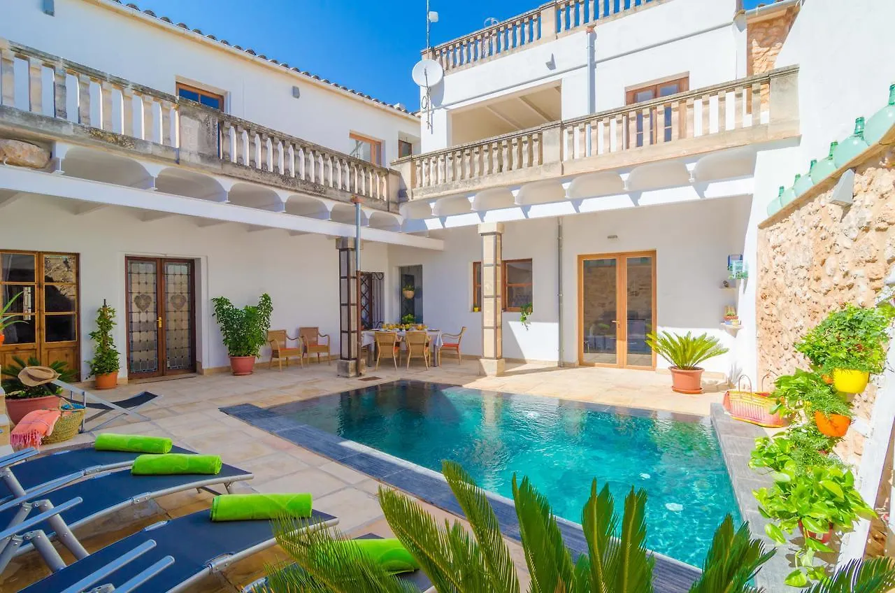 Sa Creu Villa Algaida  0*, Algaida (Mallorca) Spain